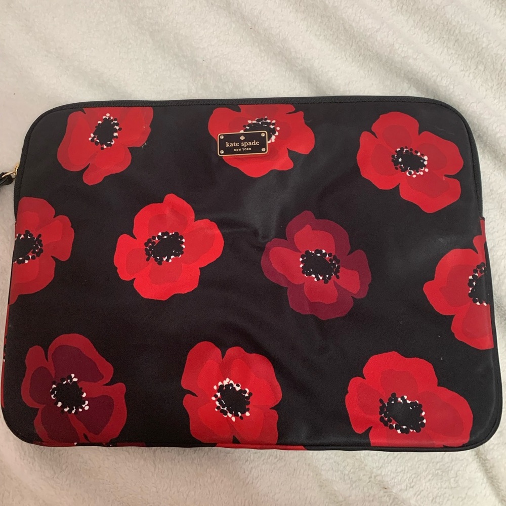 Black and red floral laptop case (Kate Spade)
